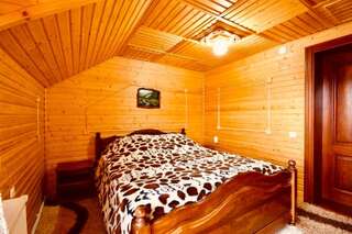 Дома для отпуска Goryanka Hotel Микуличин Дом с 7 комнатами-15